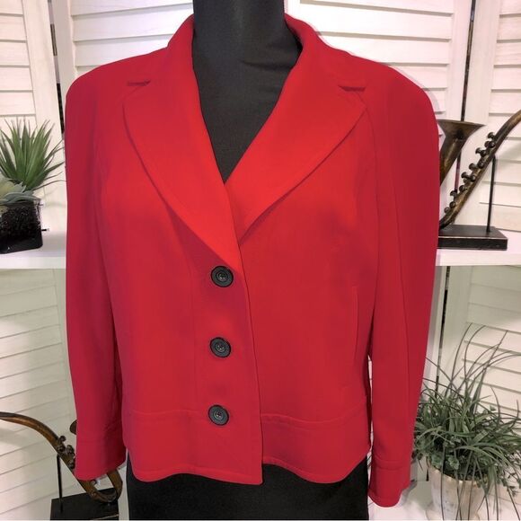 Jones New York Jackets & Blazers - Jones New York Emily in Paris style waist length red blazer sz 8P